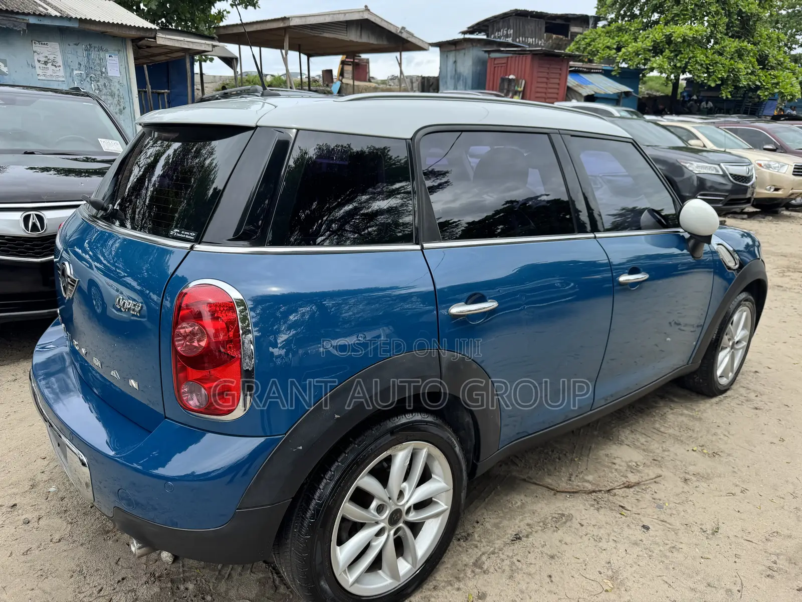 Mini Countryman 2011 Blue