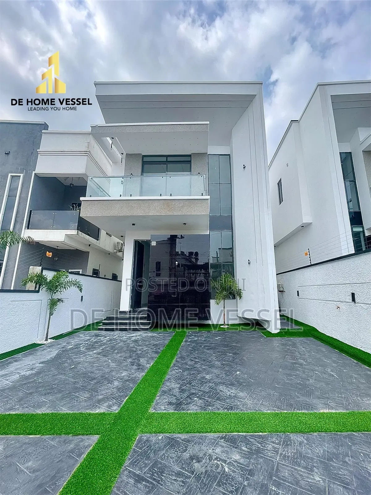 5bdrm Duplex in Ajah for sale