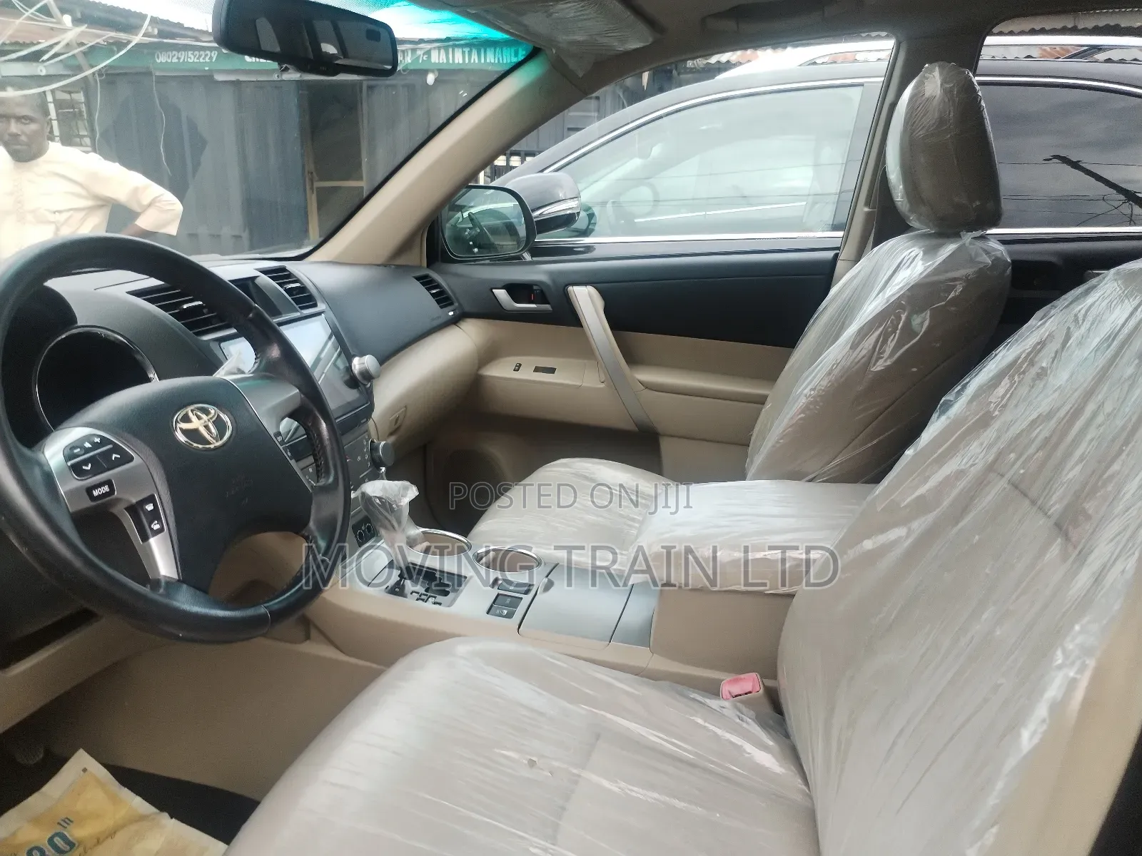 Toyota Highlander SE 2012 Gray