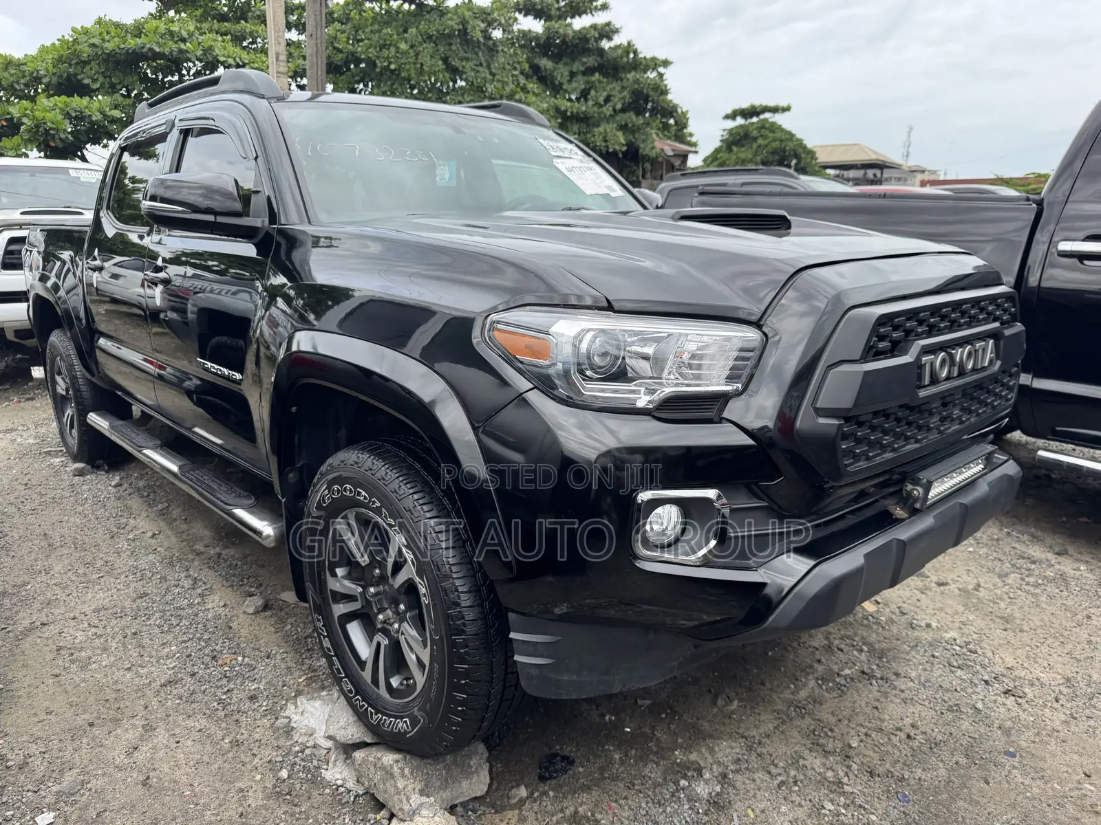 Toyota Tacoma TRD Off Road 2017 Black