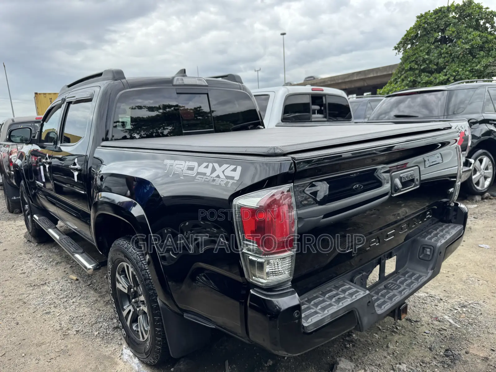 Toyota Tacoma TRD Off Road 2017 Black