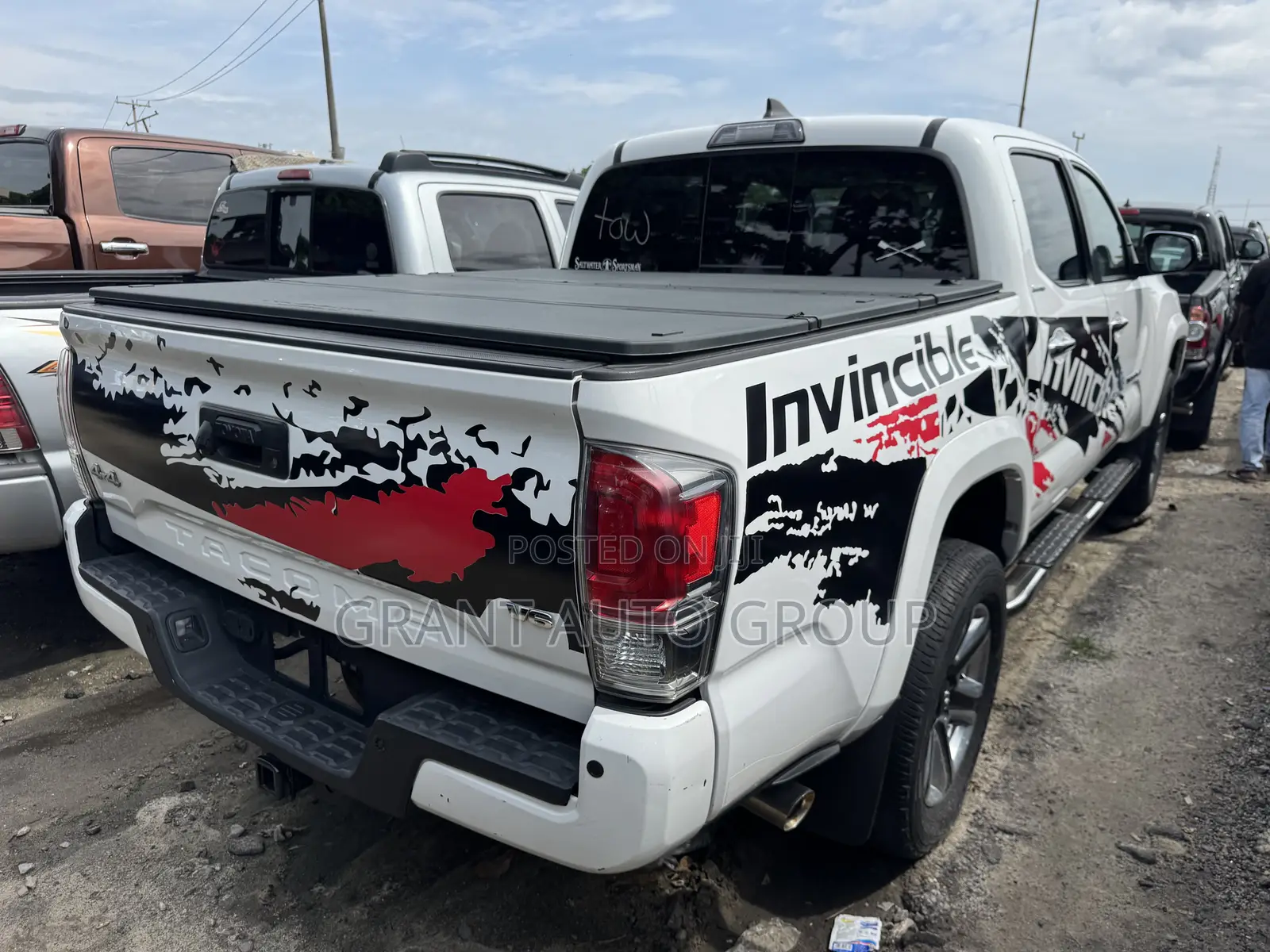 Toyota Tacoma Limited 2018 White