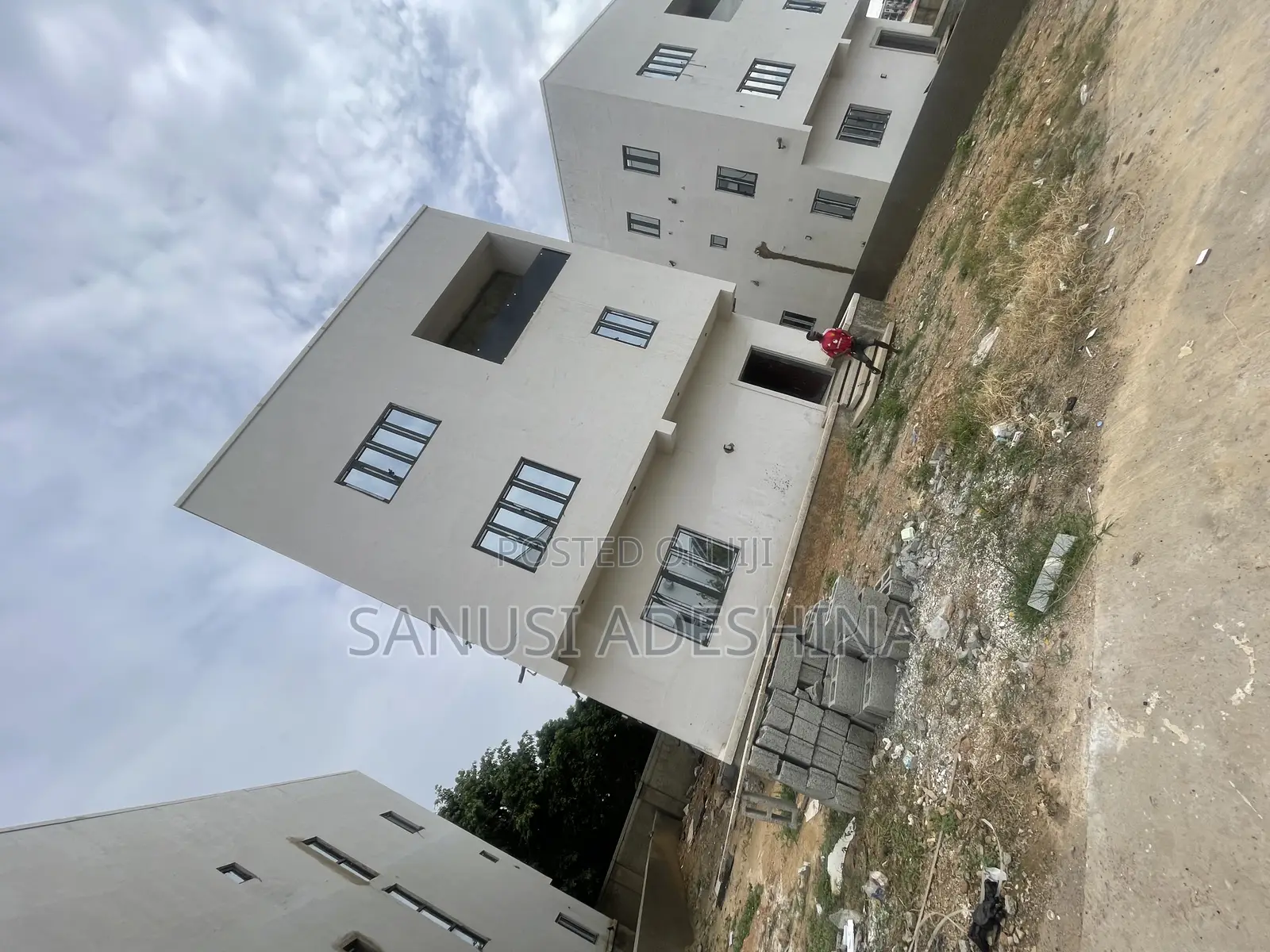 5bdrm House in Mabushi,Fct Abuja for sale