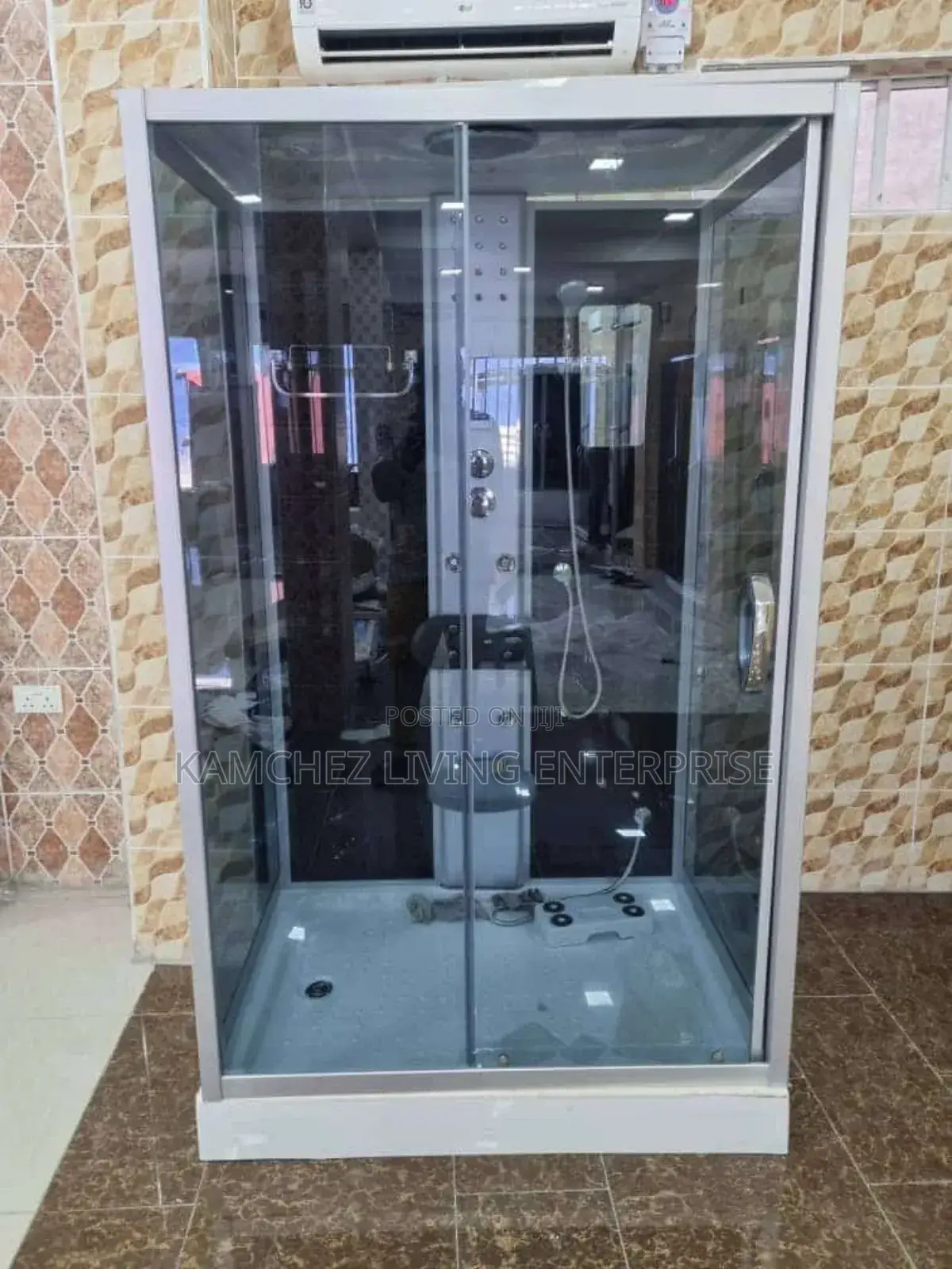 Clear Glass Shower Cubicle