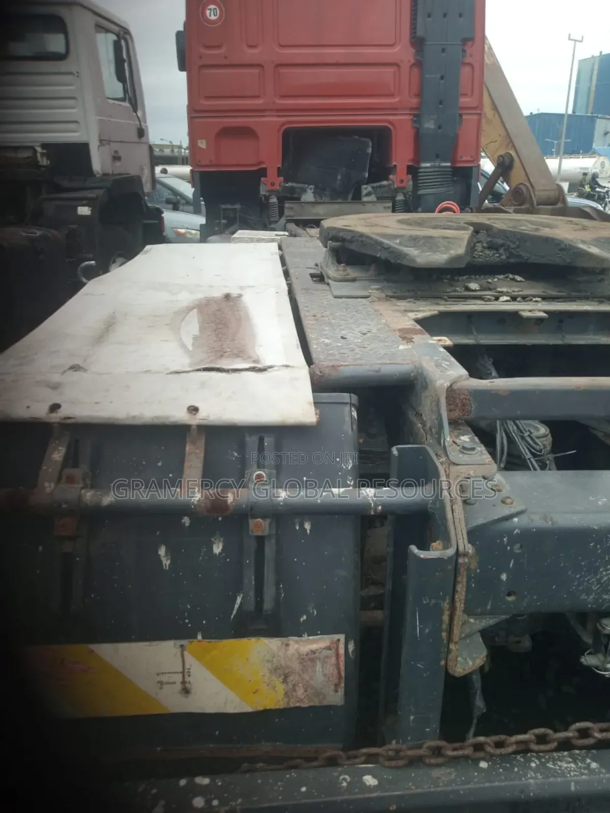 Foreign Used Daf Xf Trailer/Tractor Head 10 Tyres
