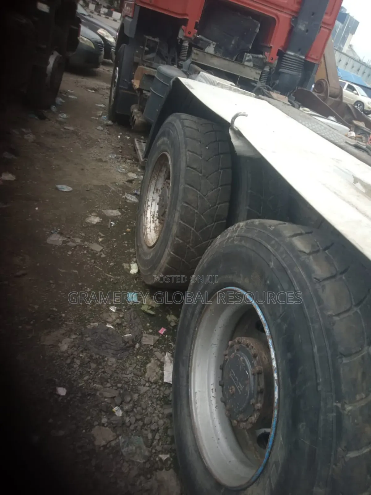 Foreign Used Daf Xf Trailer/Tractor Head 10 Tyres