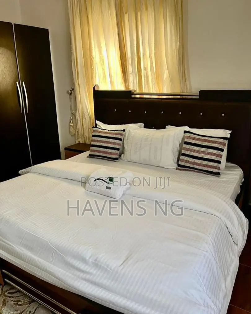 Fully Furnished 3-Bedroom Apartment – Shortlet Available
