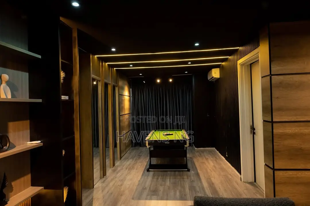 Luxury 3-Bedroom Apartment With Snooker, Pool Bathtub