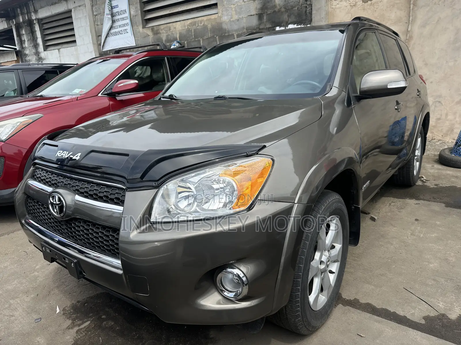 Toyota RAV4 3.5 Limited 4x4 2012 Brown