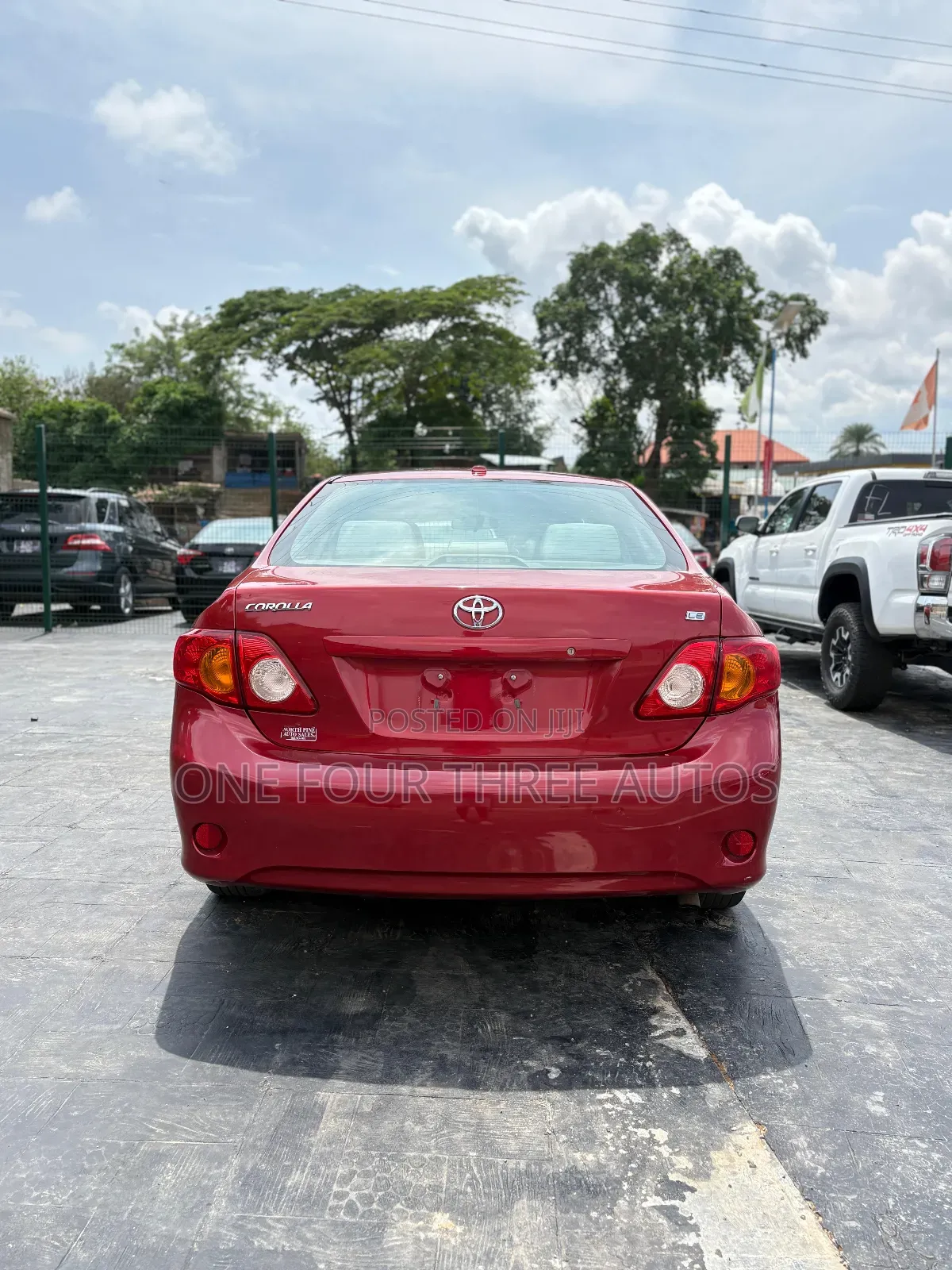 Toyota Corolla LE 4dr Sedan (1.8L 4cyl 4A) 2010 Red