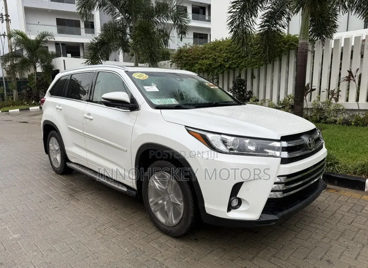 Toyota Highlander Limited Platinum 2019 White