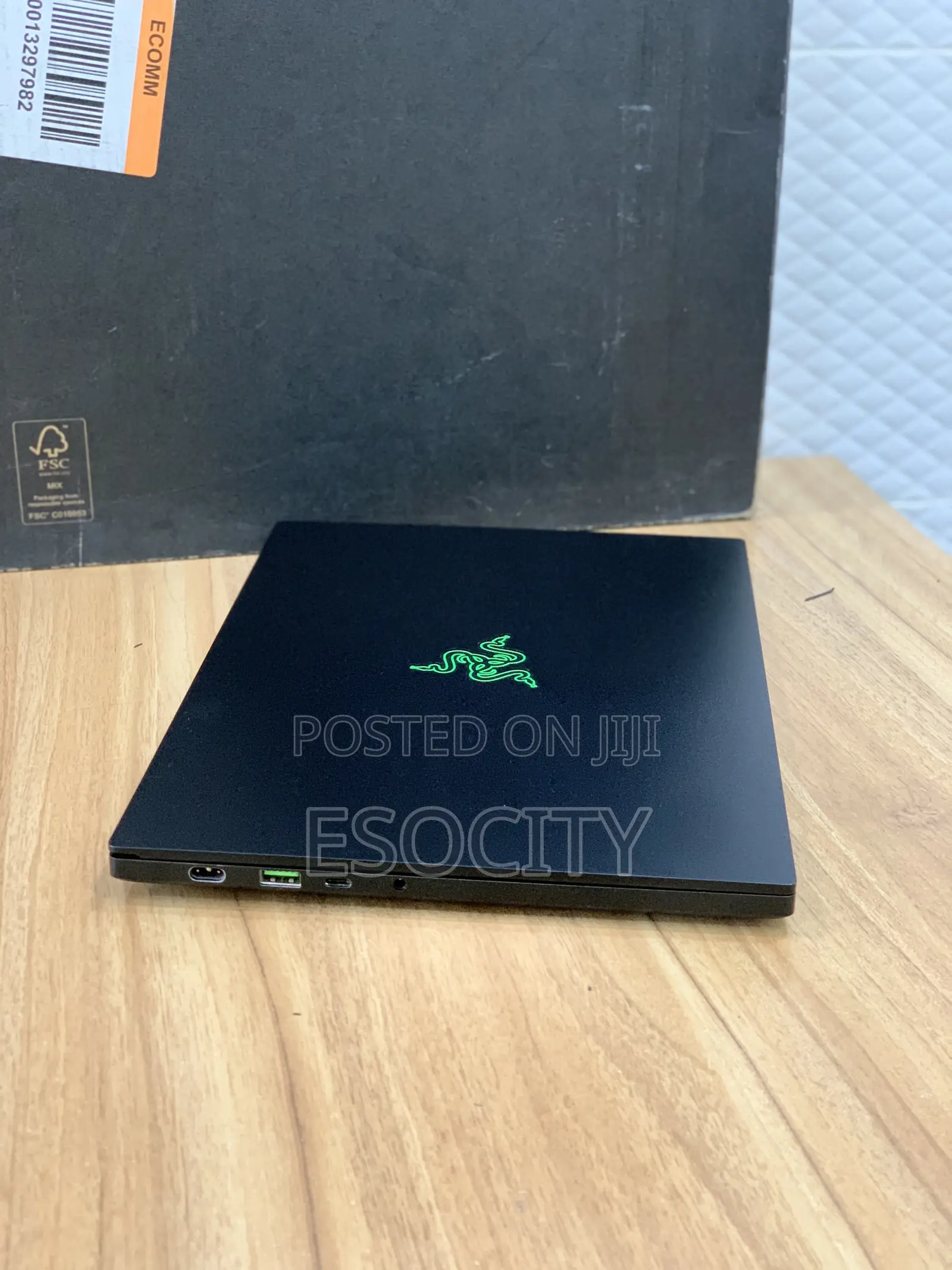 Laptop Razer Blade 16GB AMD Ryzen 9 SSD 1T