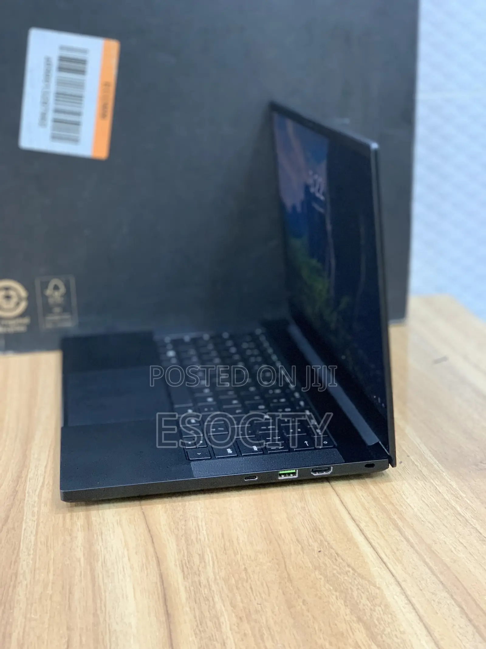 Laptop Razer Blade 16GB AMD Ryzen 9 SSD 1T