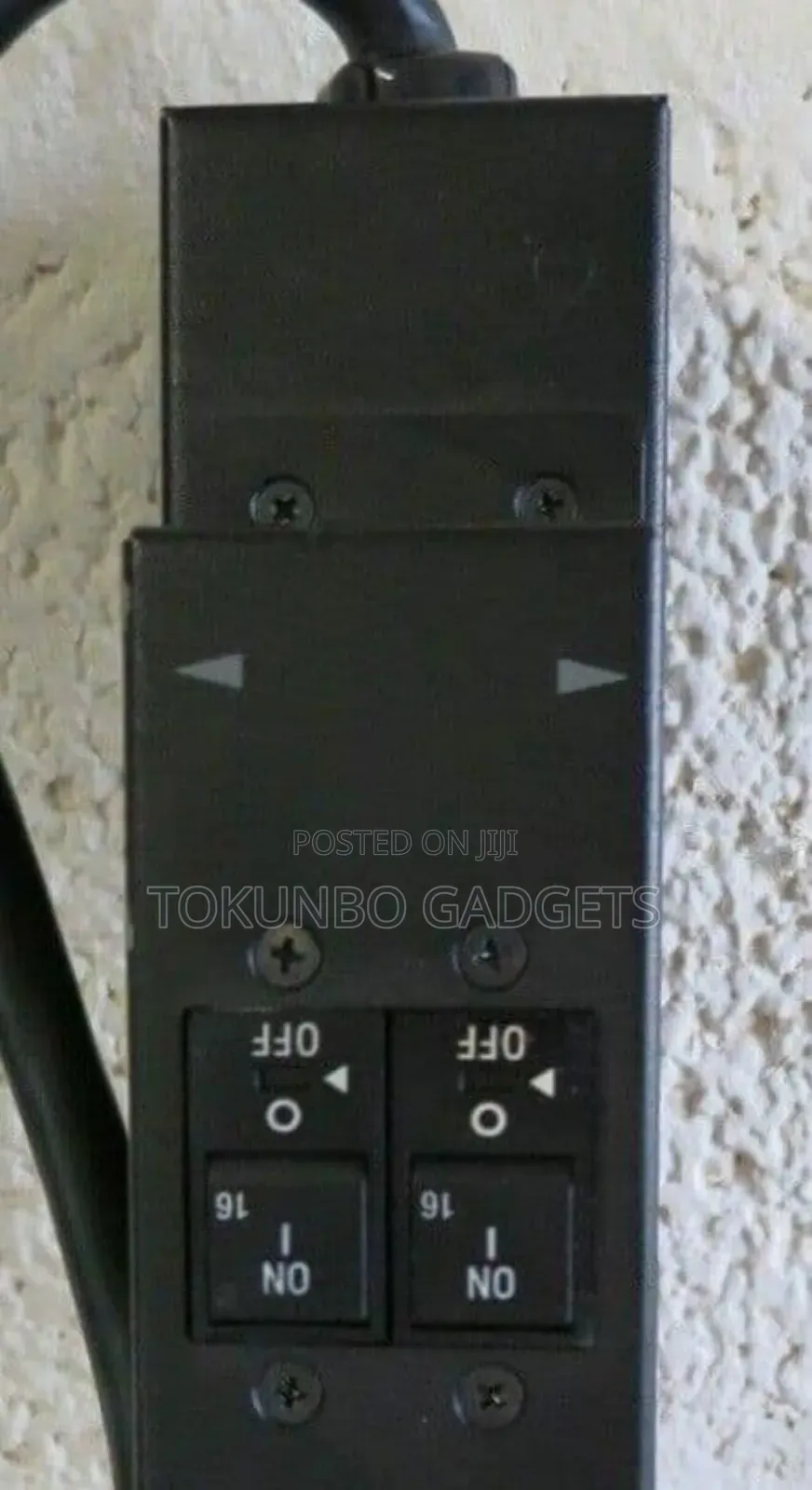 Apc Ap7853 20xc13 4xc19 Zerou Metered Rack Pdu 32a