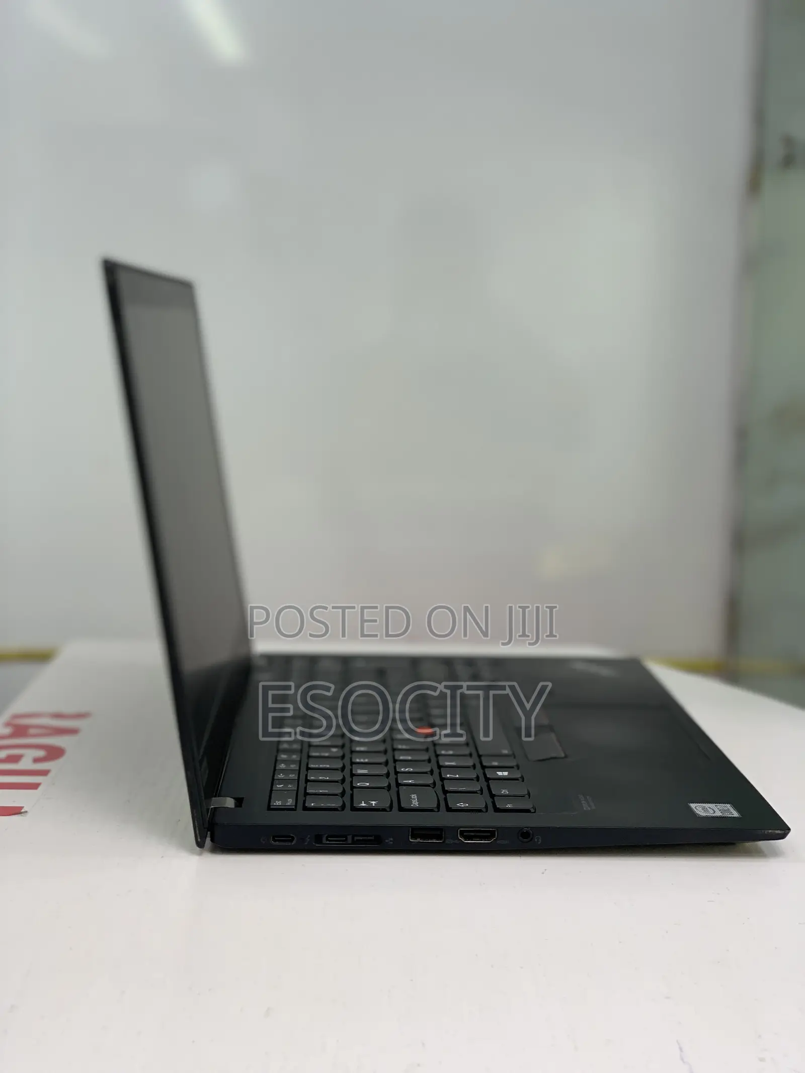 Laptop Lenovo Thinkpad T14s Gen 1 16GB Intel Core I7 SSD 512GB