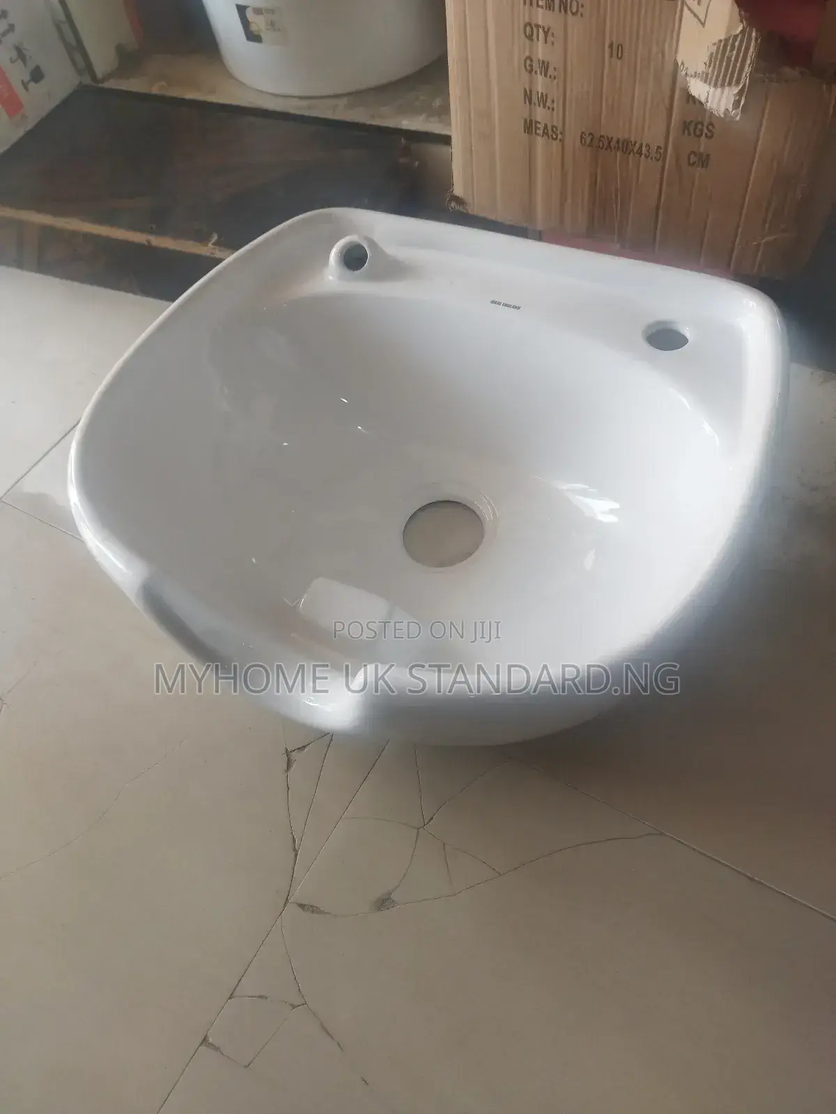 White Ceramic Hair Salon Shampoo Basin Big Size