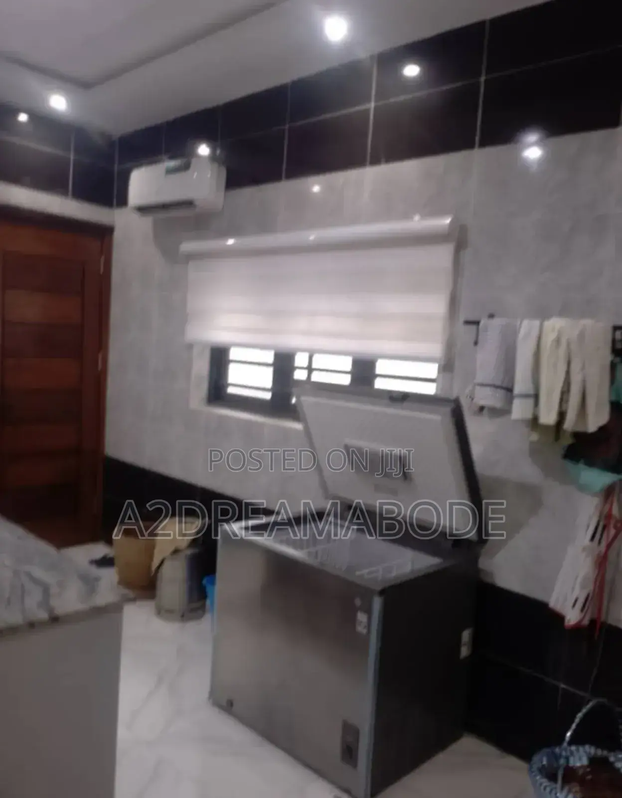 Furnished 4bdrm Duplex in Omole Phase 1, Ikeja for sale