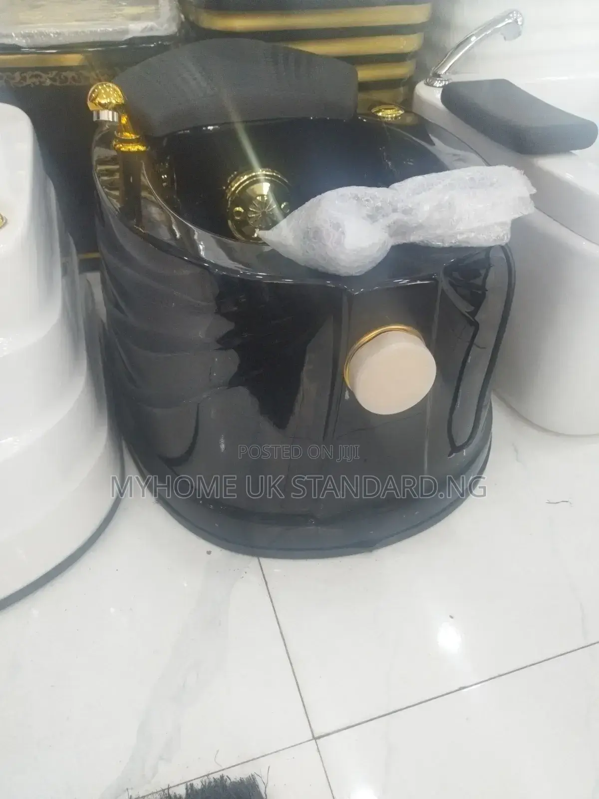 A Luxury Pedicure Bowl With Jets and Shower