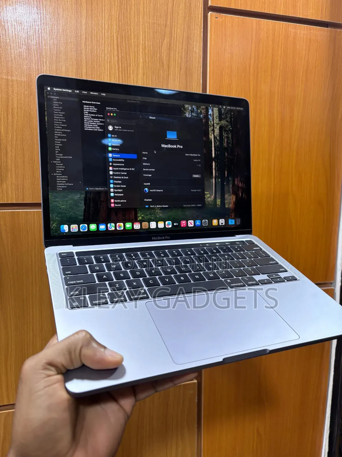 Laptop Apple MacBook Pro 2020 M1 8GB Apple M1 SSD 256GB