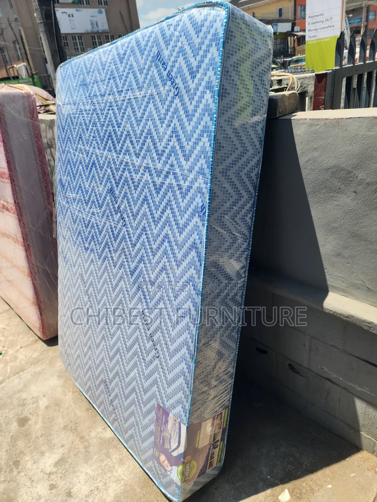 Semi-Orthopedic Queen Size Mattress With 3yrs Warranty