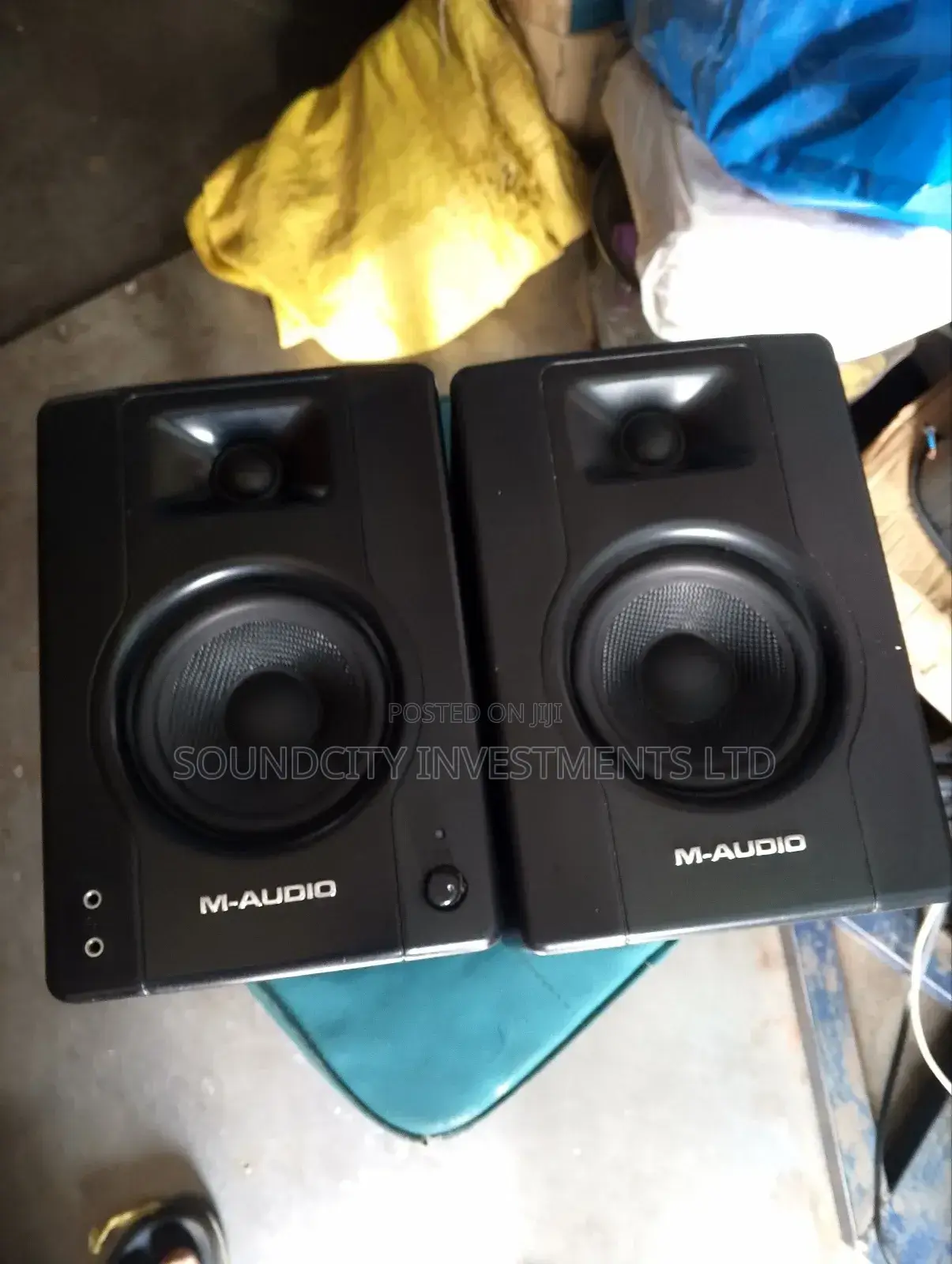 Few Months Neatly Used M-audio Bx4 Studio Monitor.