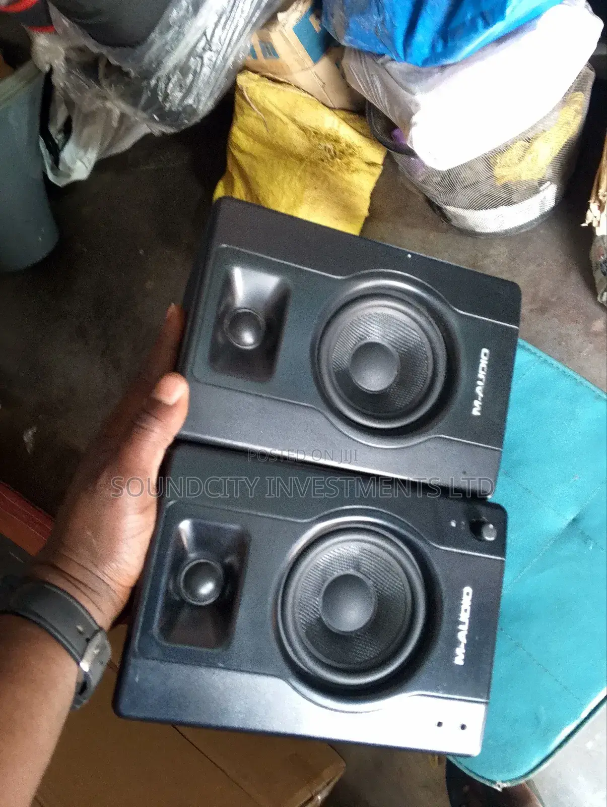 Few Months Neatly Used M-audio Bx4 Studio Monitor.