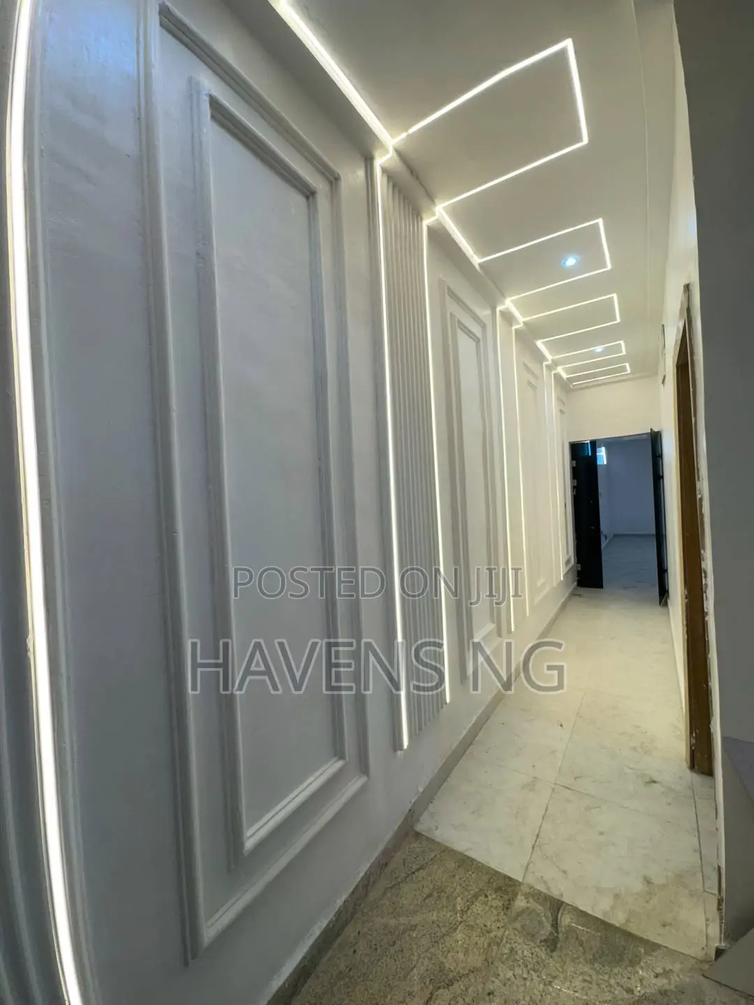 3bdrm Duplex in Eliozu for sale