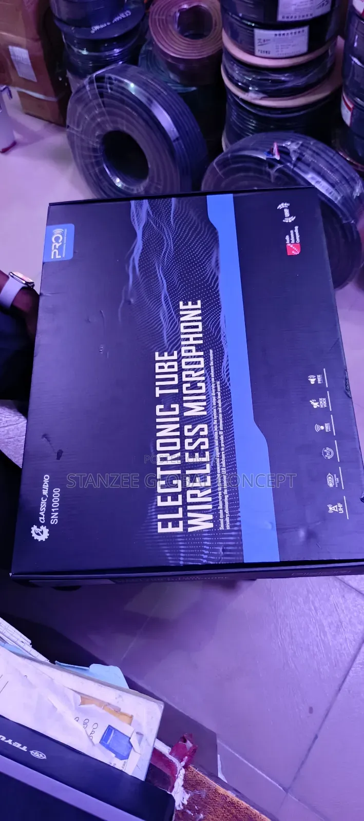 Classic Audio Sn-10000 Electronic Tube Wireless Microphone