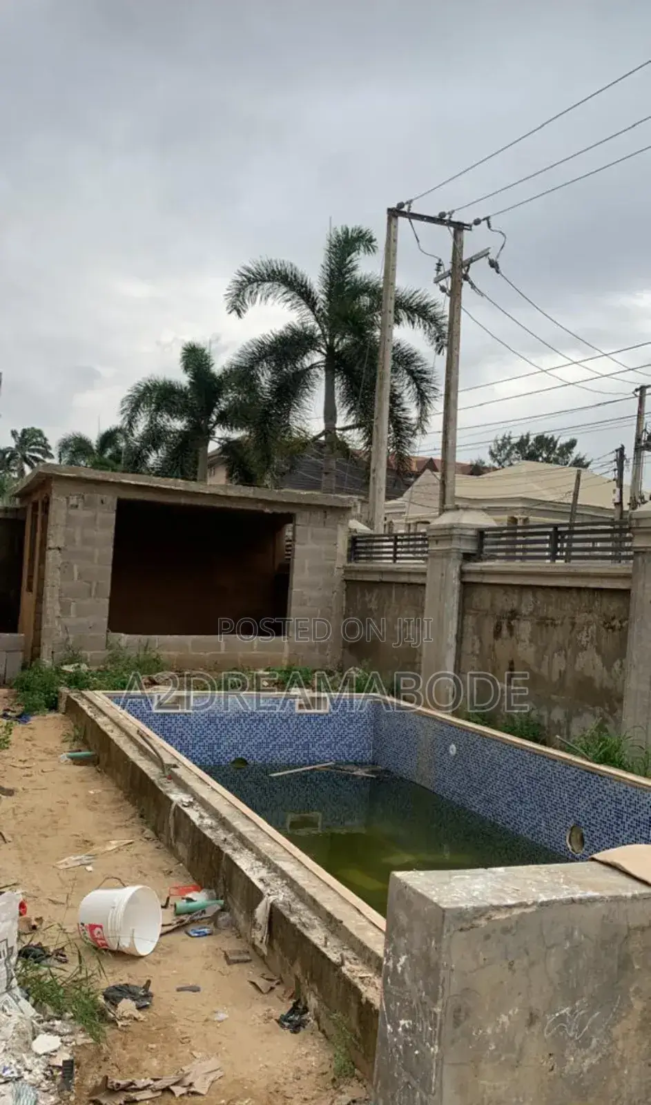 3bdrm Apartment in Ikeja Gra for rent