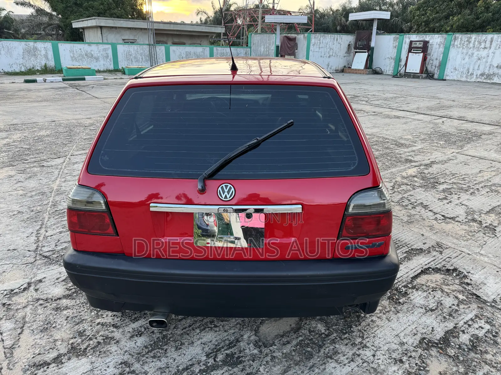 Volkswagen Golf 1999 Red