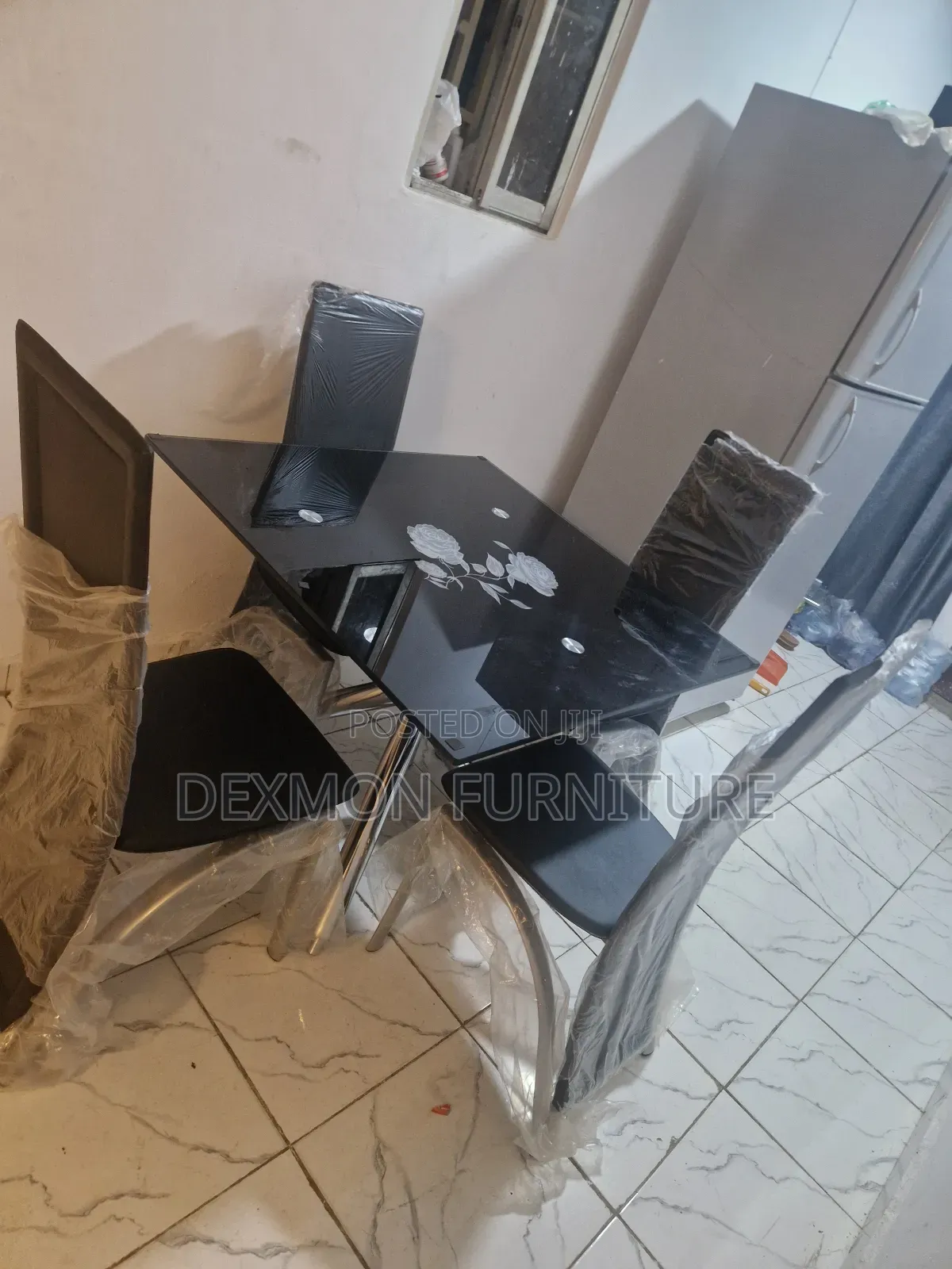 Set Of Dinning Table