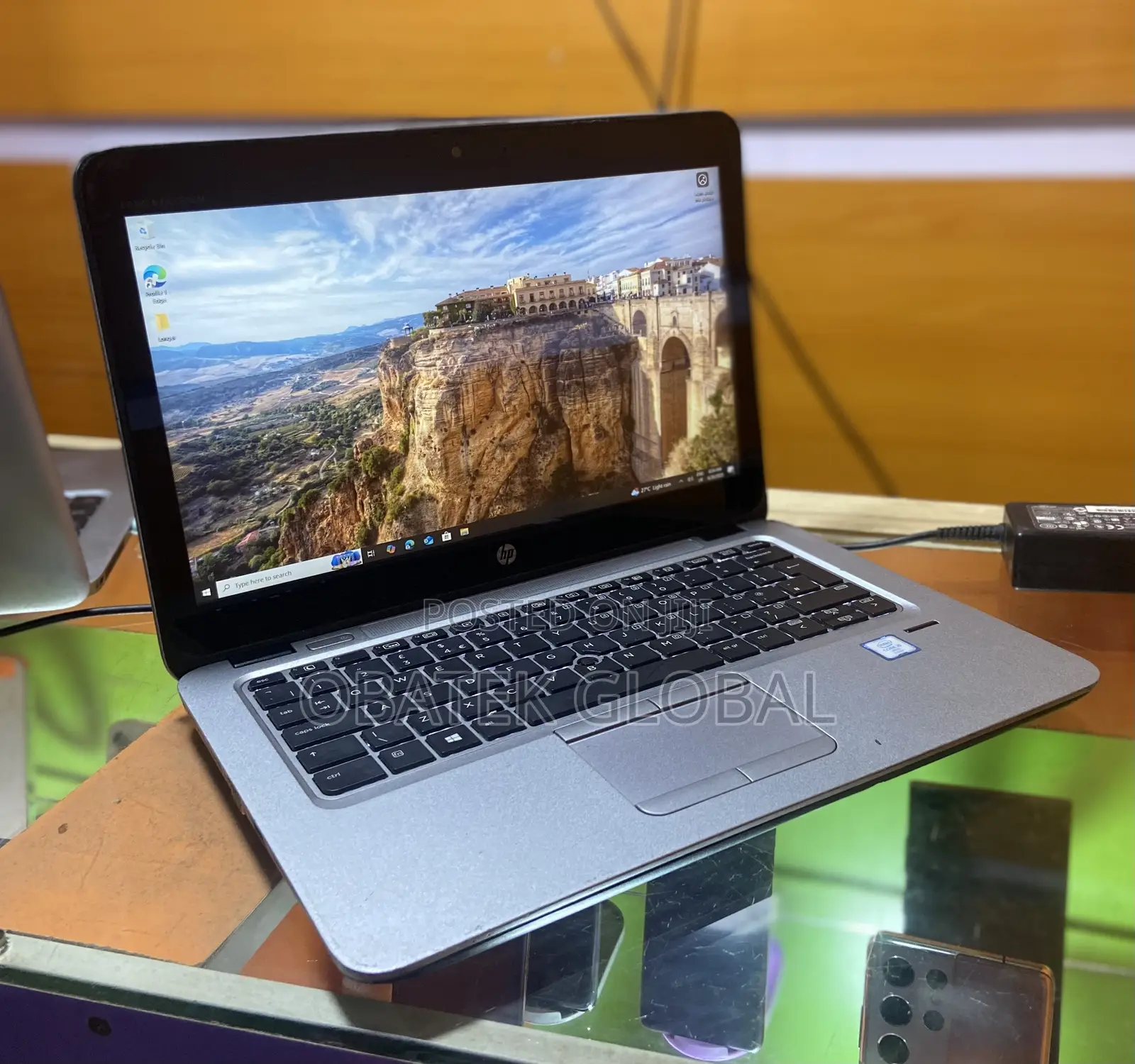 Laptop HP EliteBook 820 G3 4GB Intel Core I5 SSD 500GB