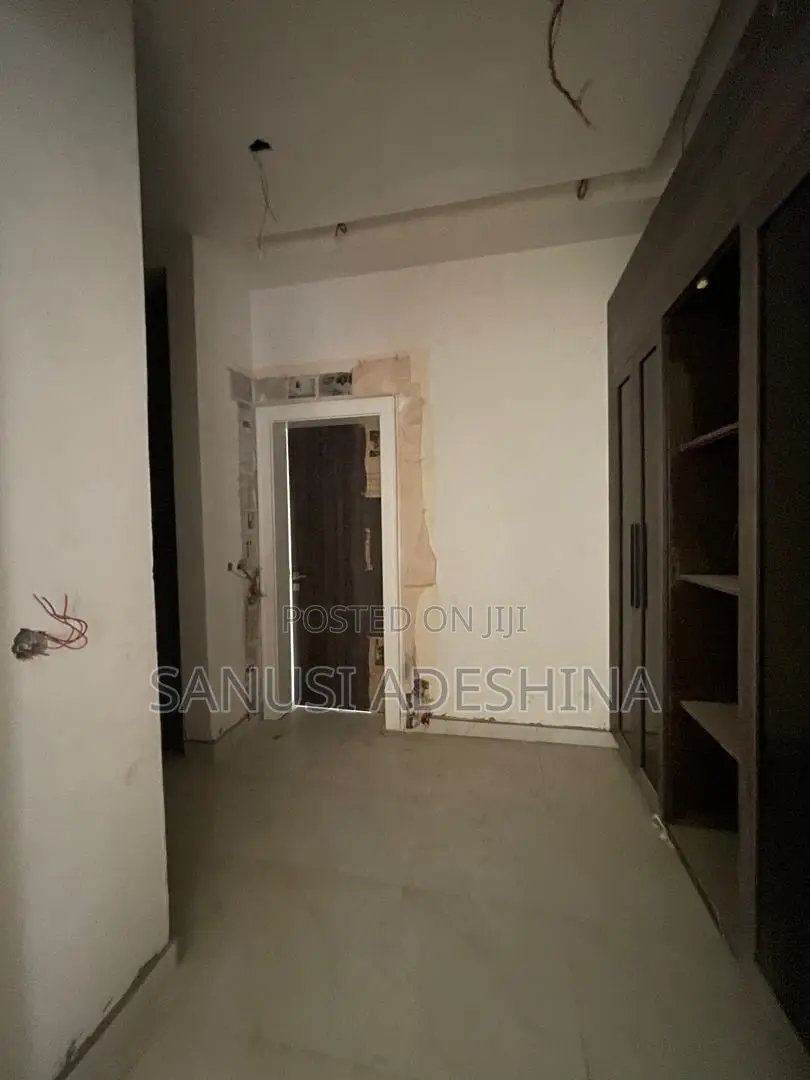 5bdrm Duplex in 6Th Avenue By Charly, Gwarinpa for sale