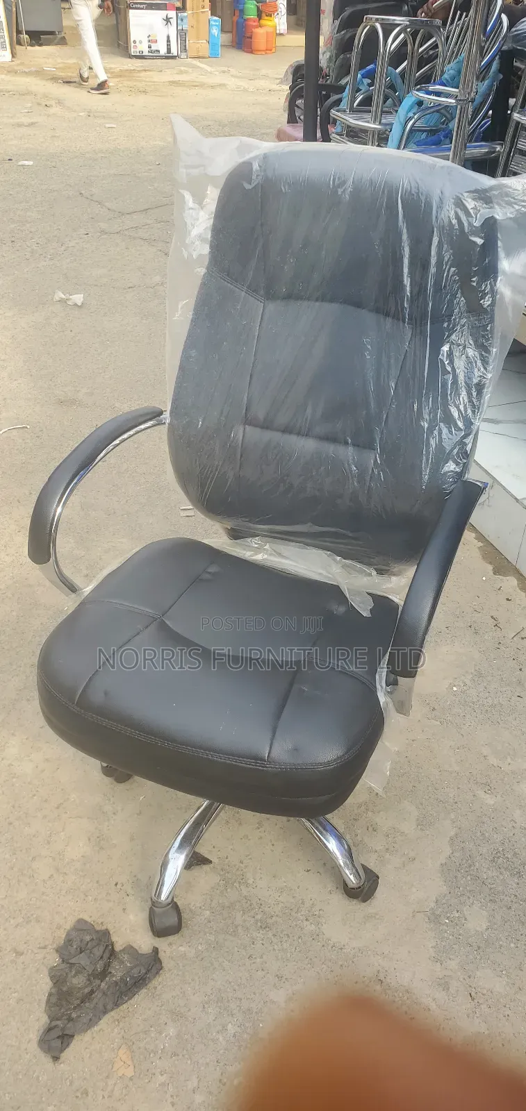 Very Neat Fairly Used Executive Chair