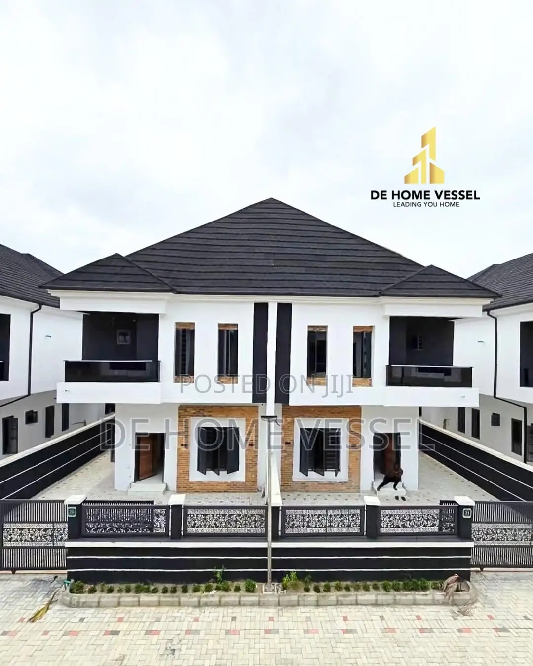4bdrm Duplex in Lekki for sale
