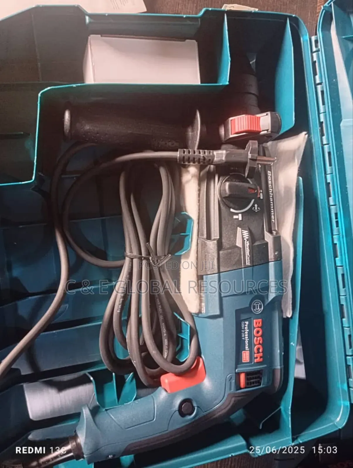 Bosch Drilling Machine (Gbh 2-28 F)