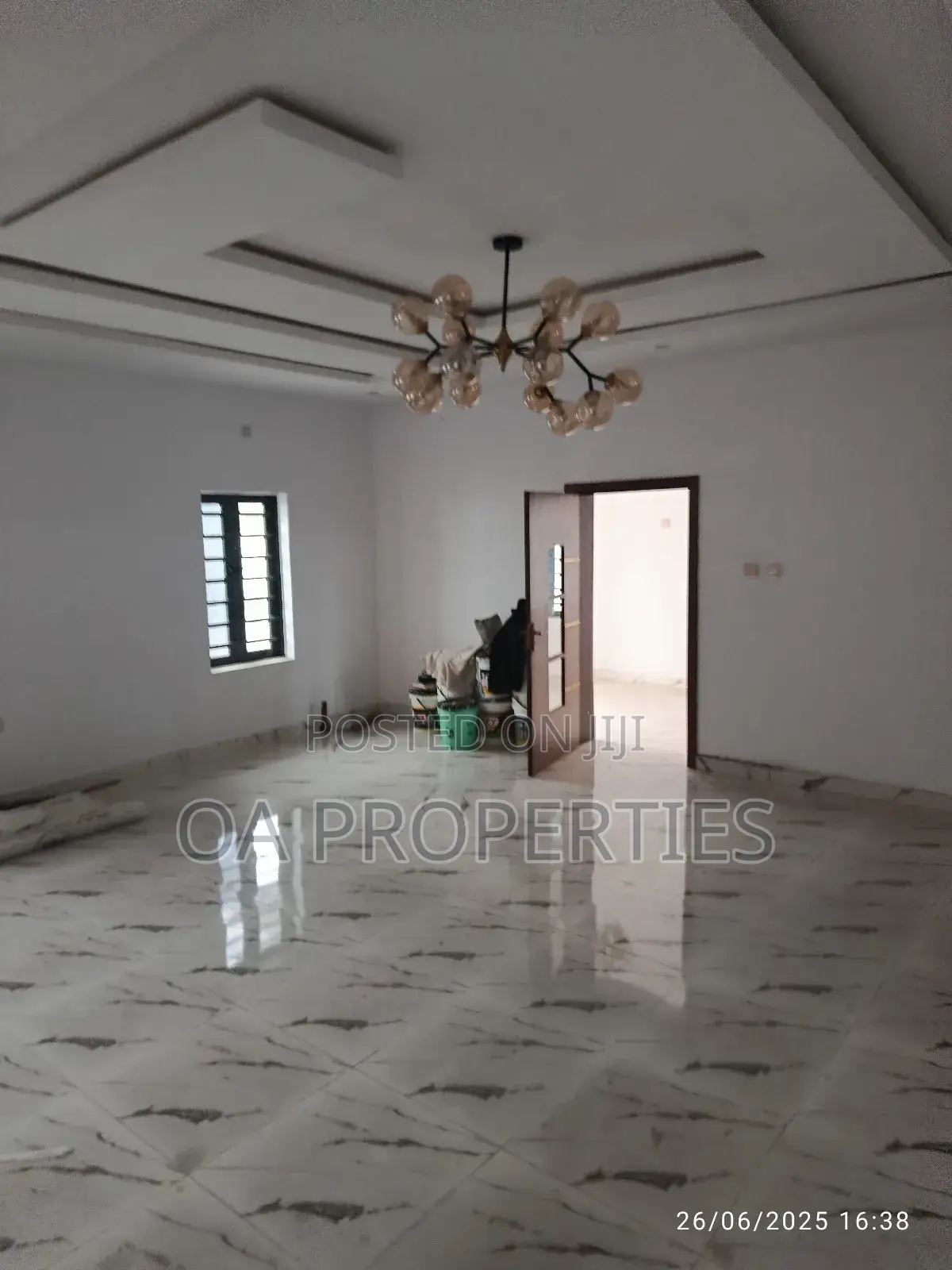 4bdrm Duplex in Oluyole Gra,, Ibadan for sale