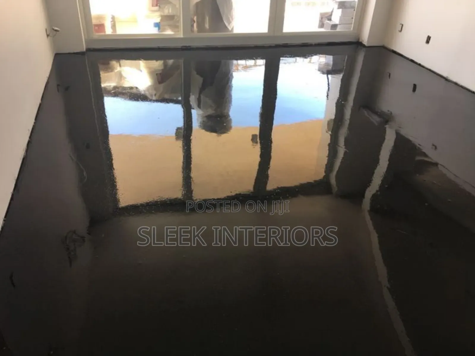 Plain Black Epoxy Floor