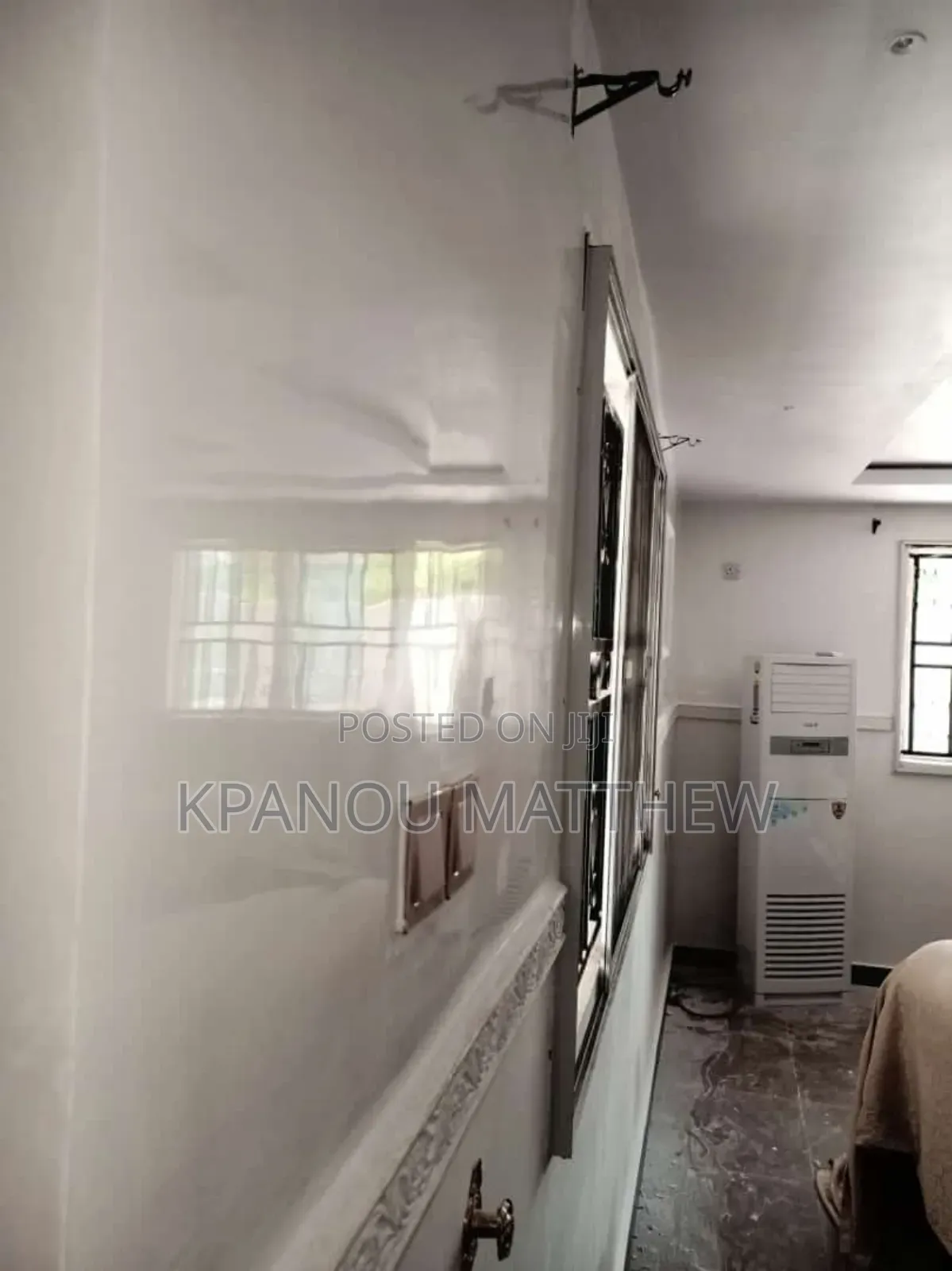Screeding Painting Stucco and I Also Sell Them.