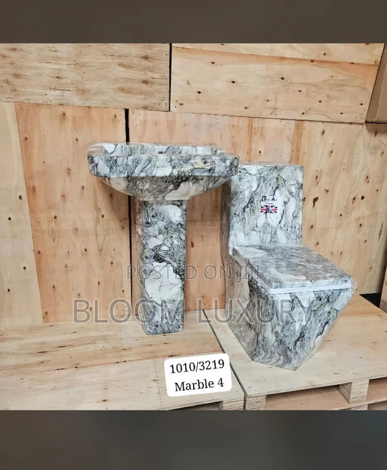 High Quality Executive Water Closets 