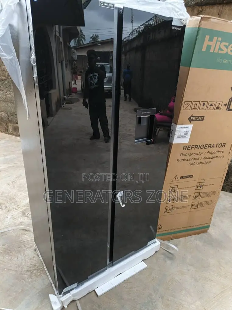 Style Meets Cooling – Hisense 529l Glass Door Refrigerator