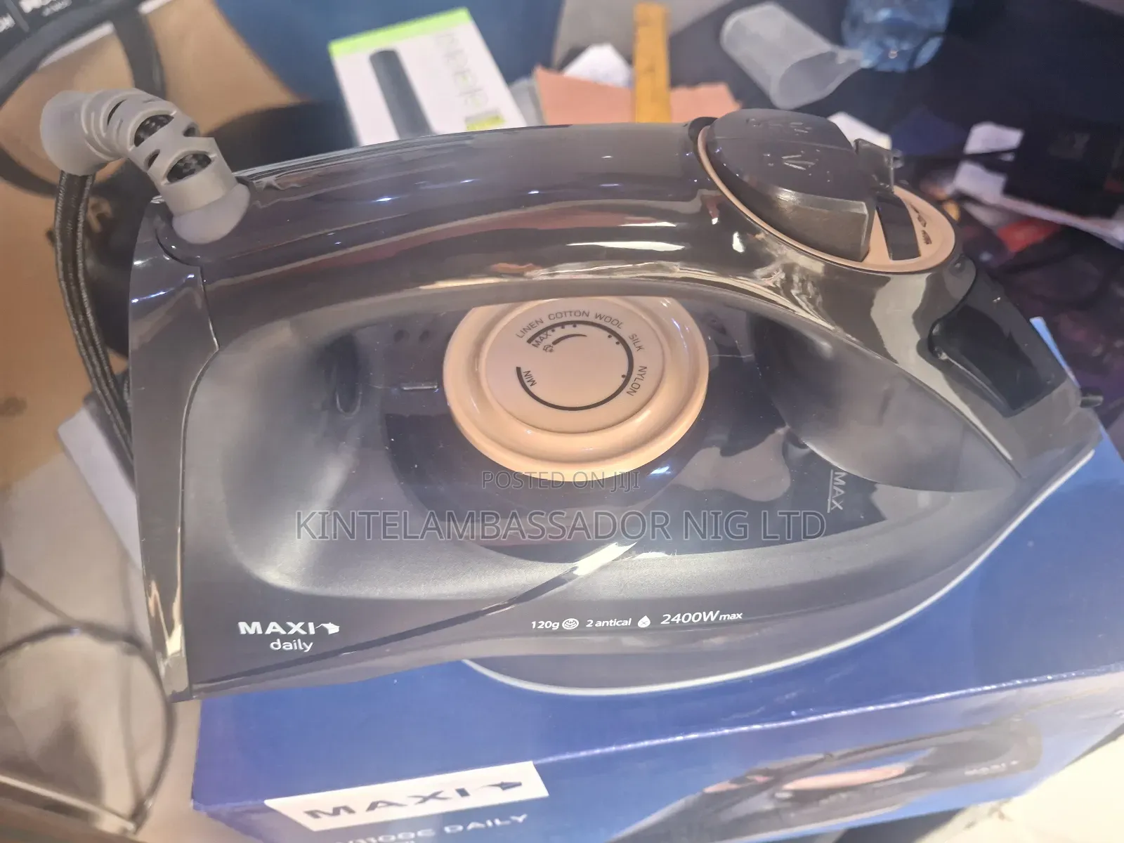Maxi Steam Iron - 2400w