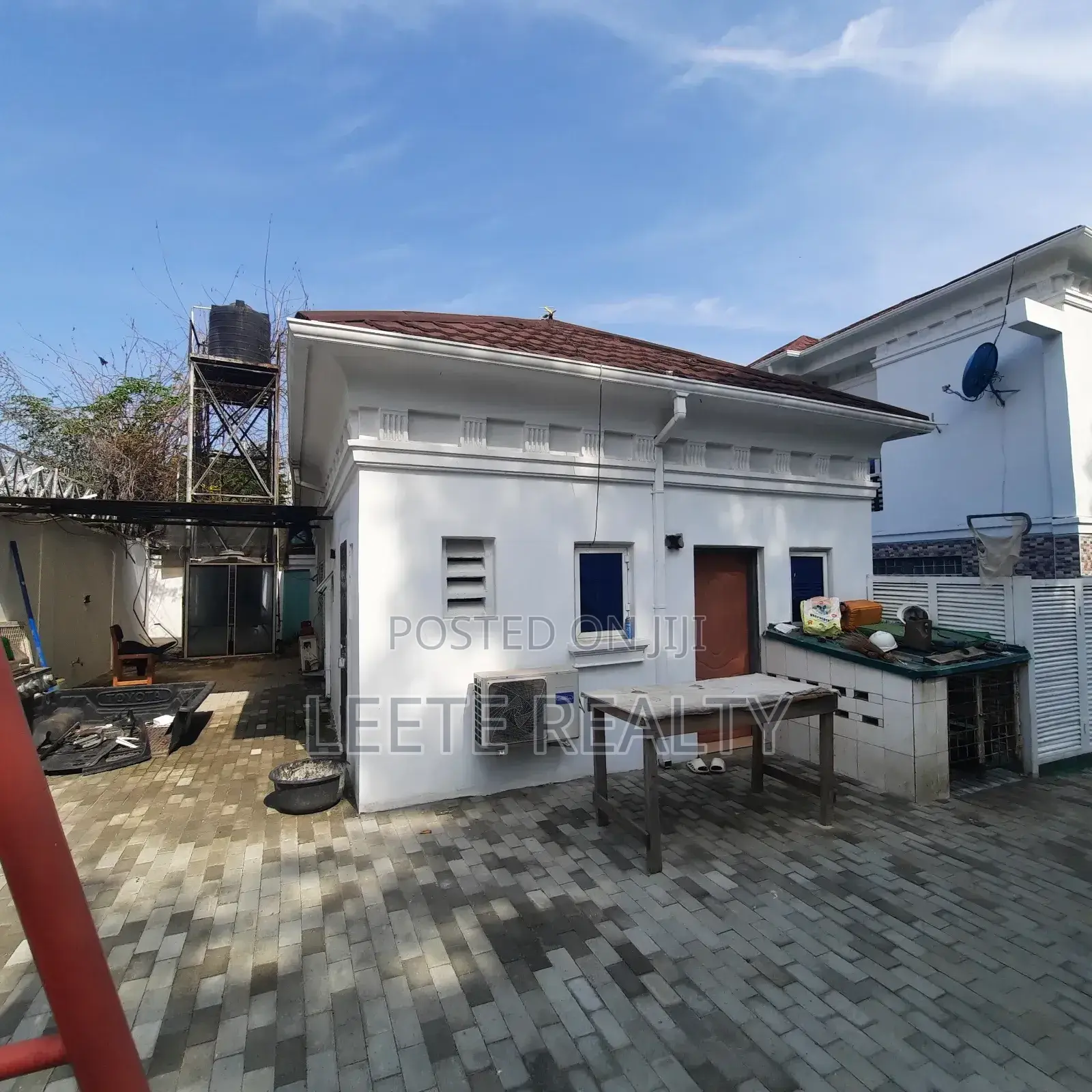 5bdrm Duplex in Maitama for sale