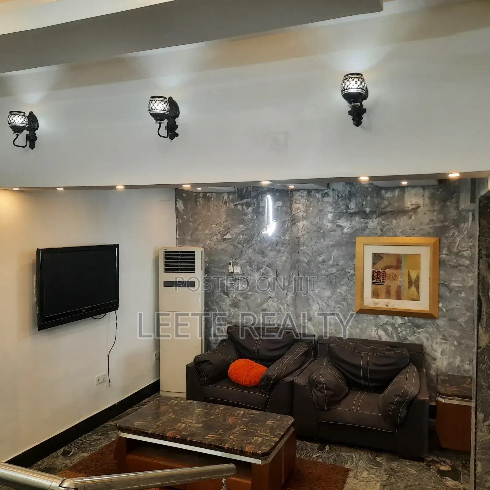 5bdrm Duplex in Maitama for sale