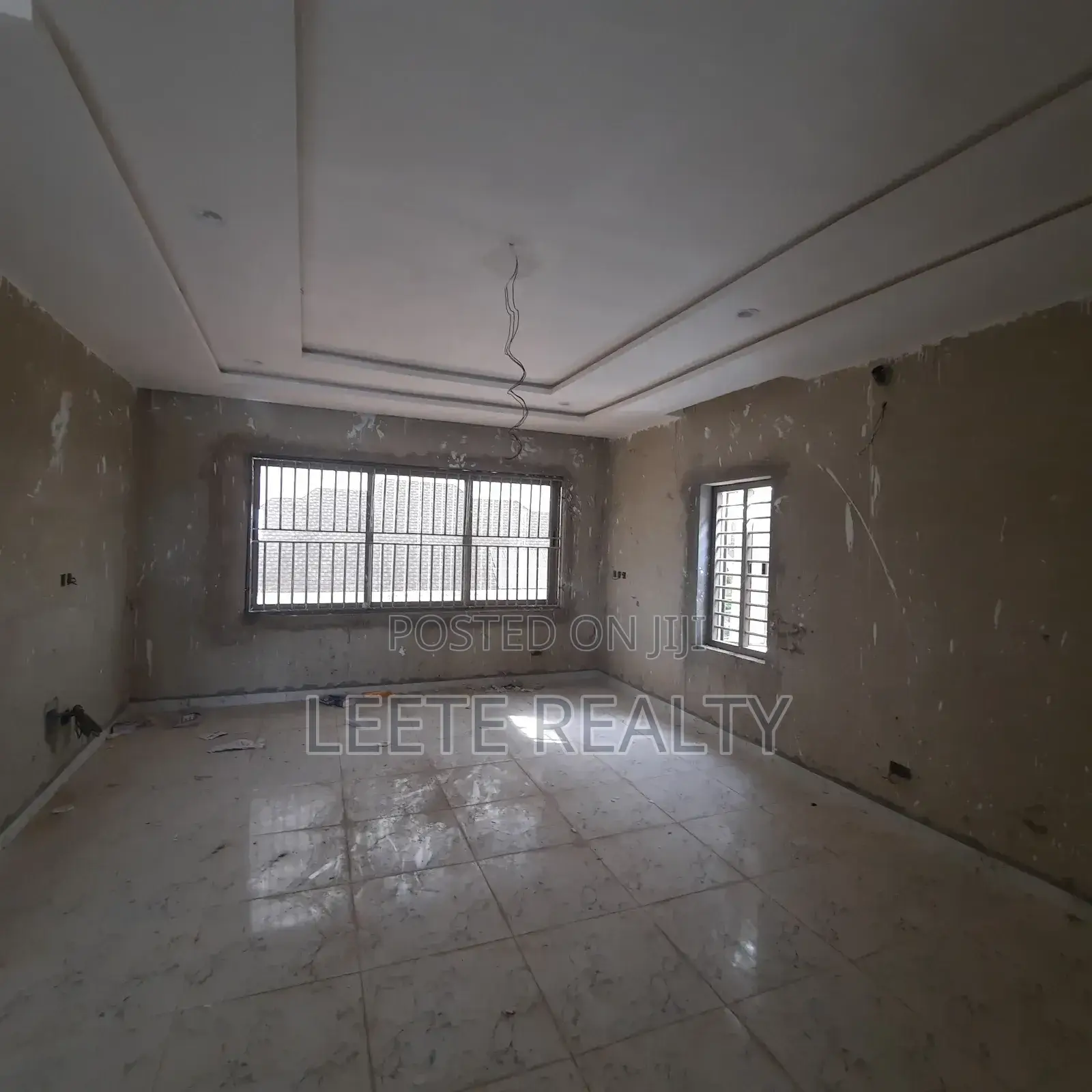 5bdrm Townhouse/Terrace in Wuye for sale