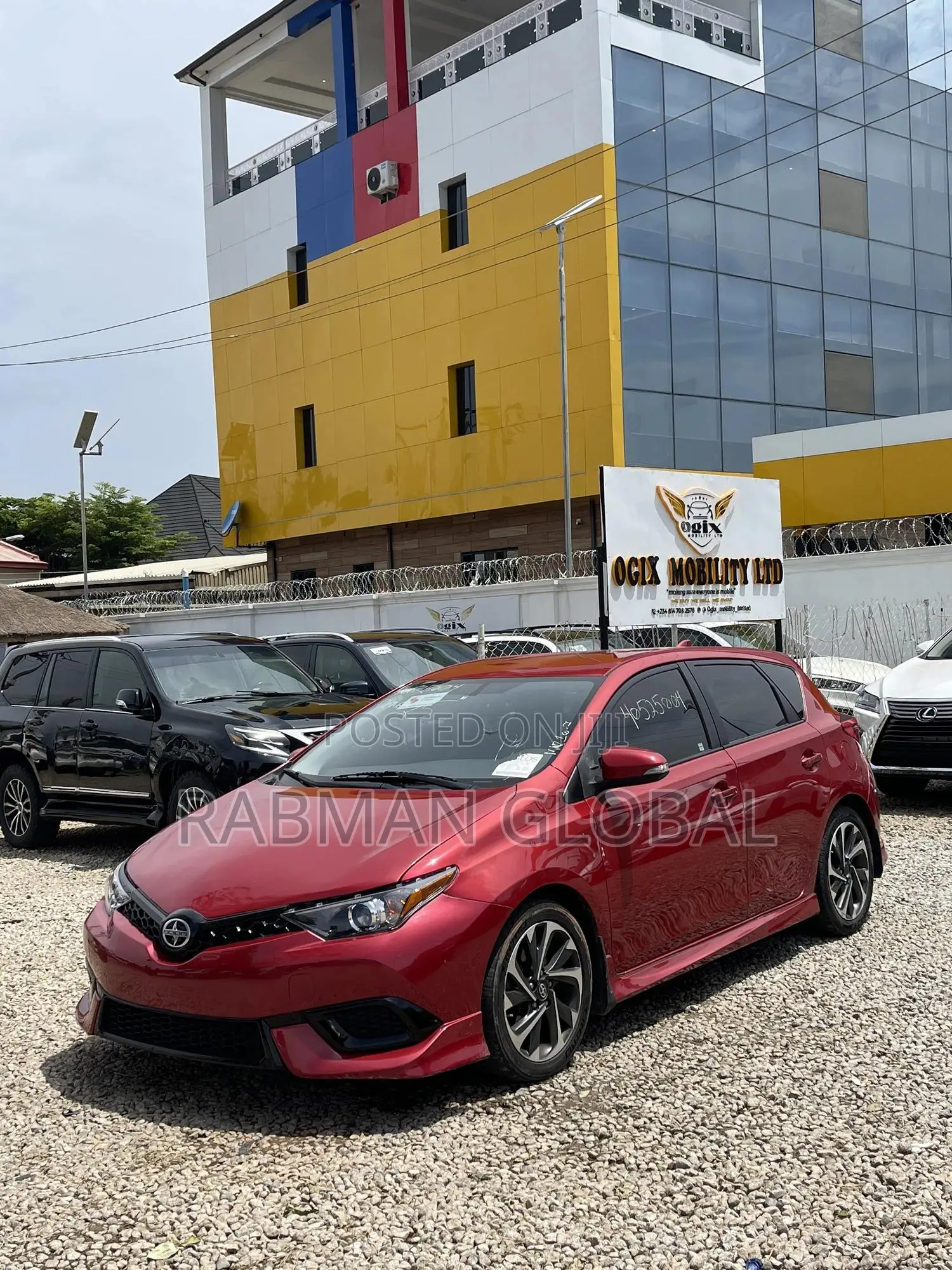Scion iM Base 2016 Red