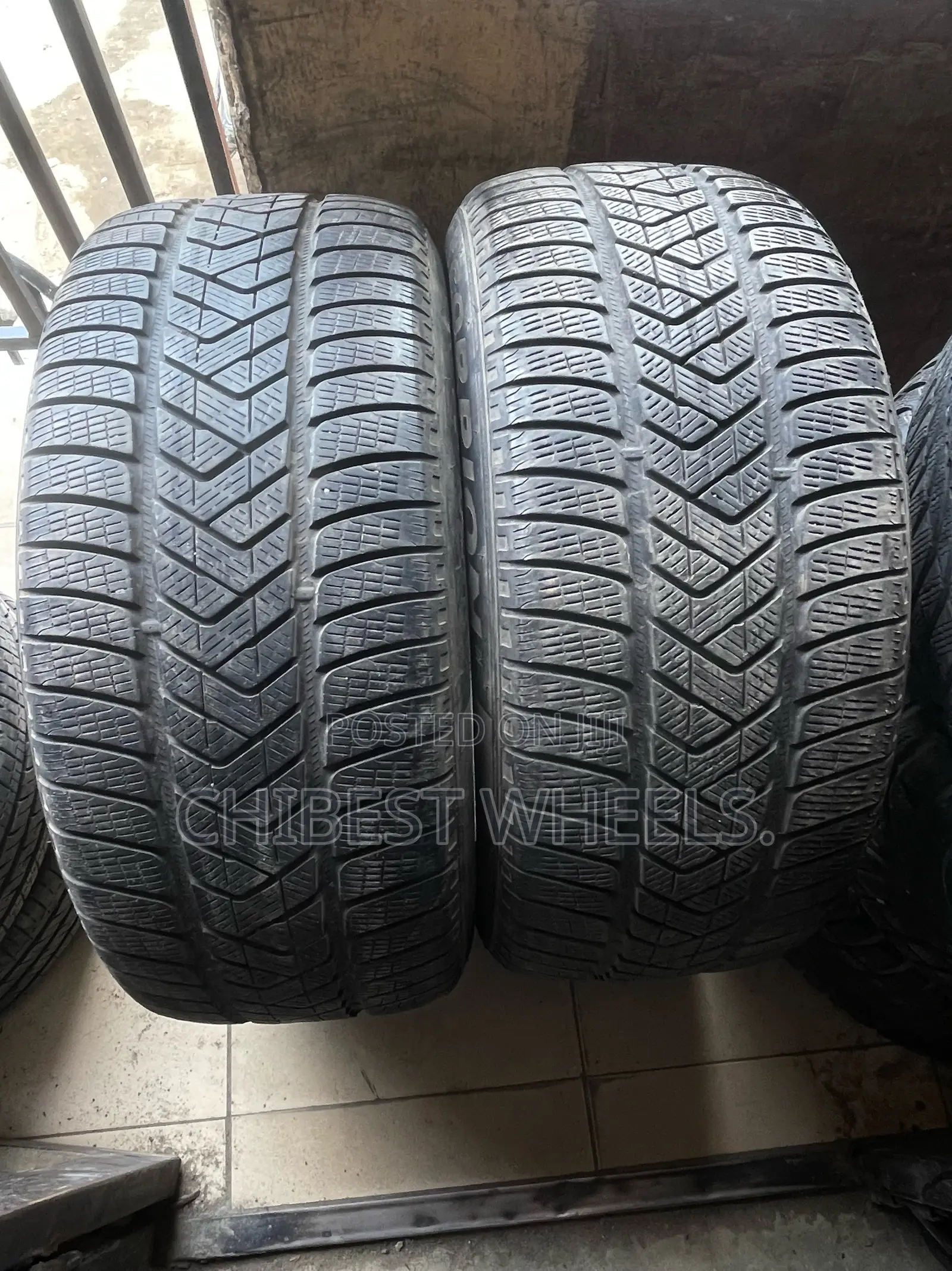 255/50/19 Pirelli Original Tires