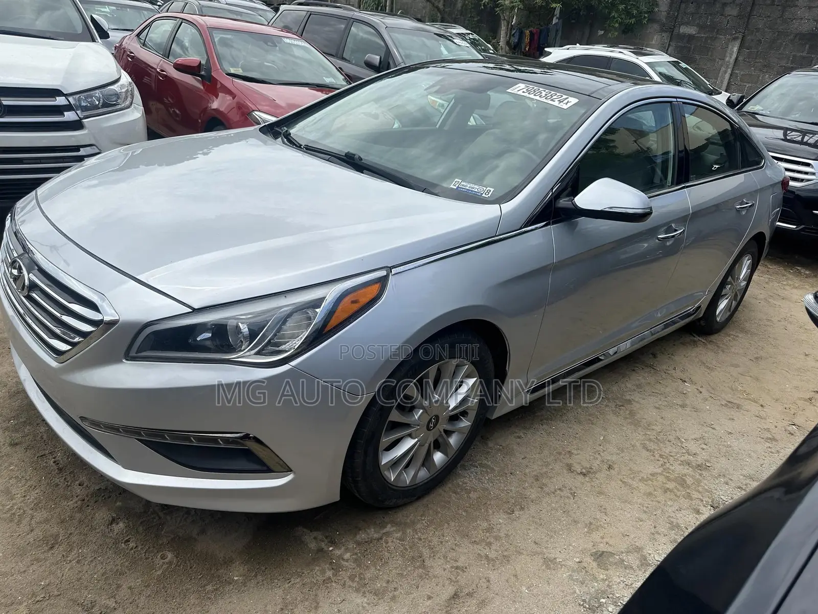 Hyundai Sonata Limited 4dr Sedan (2.4L 4cyl 6A) 2015 Silver