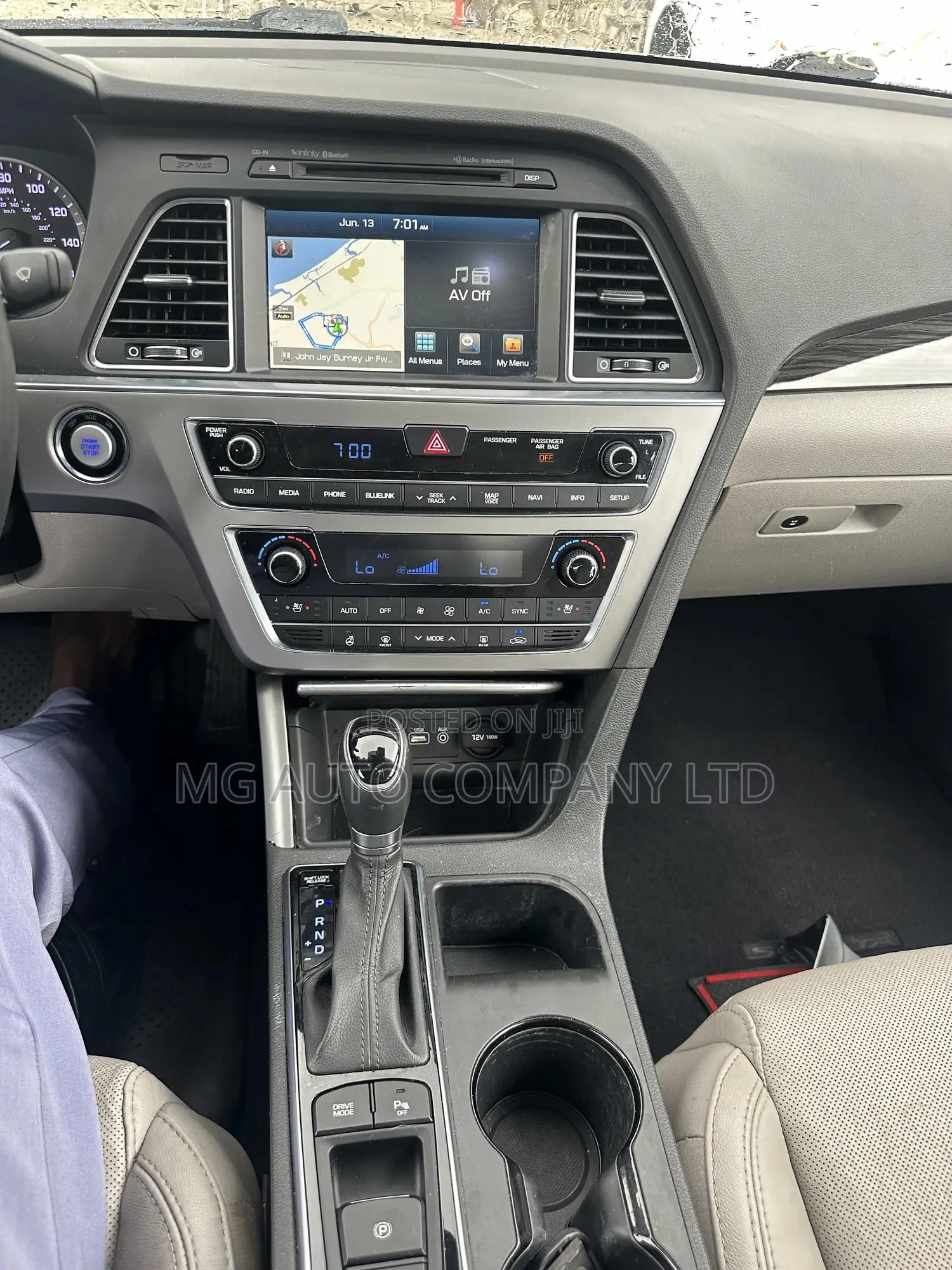 Hyundai Sonata Limited 4dr Sedan (2.4L 4cyl 6A) 2015 Silver