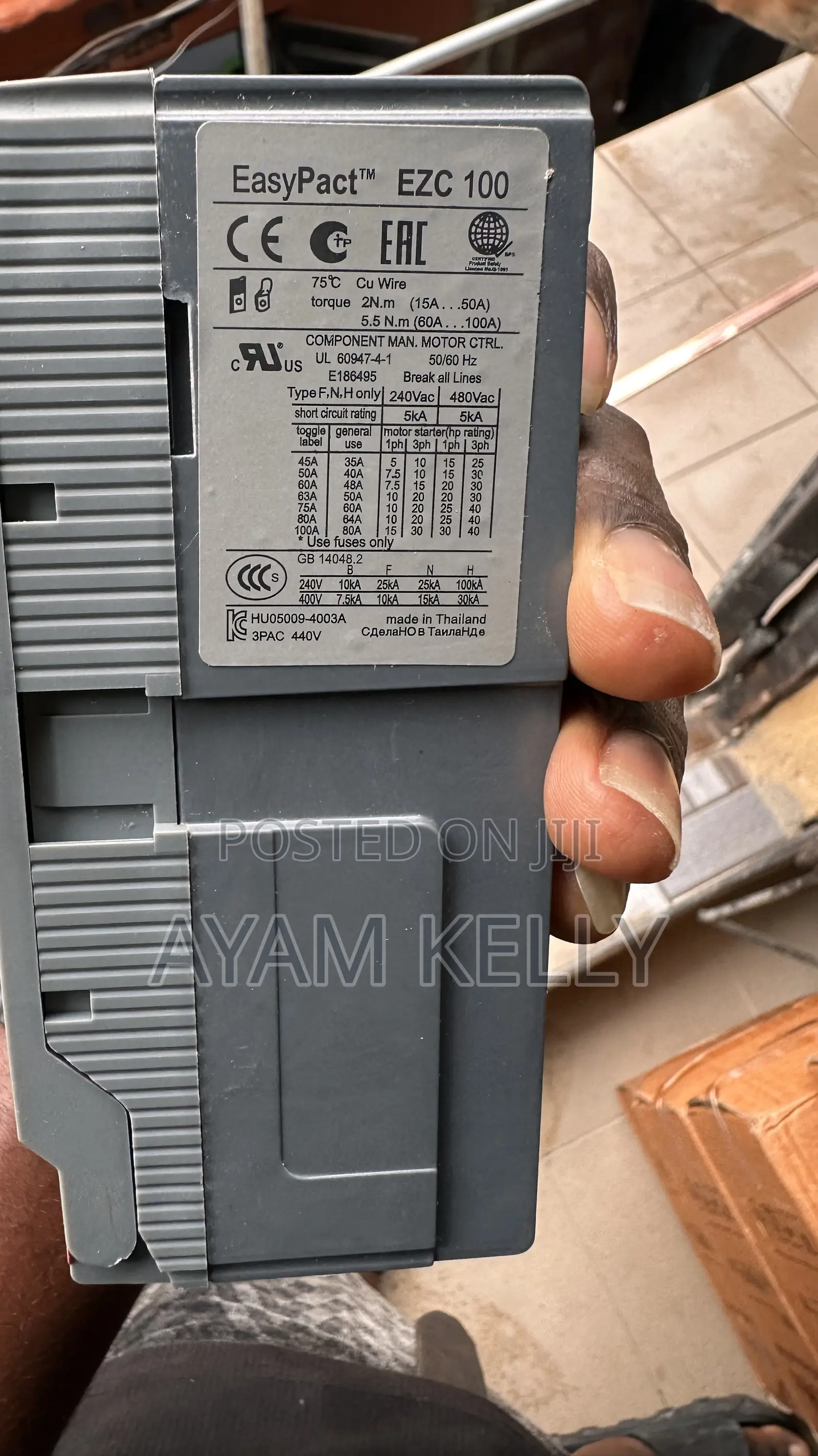 Schneider 3pole 100amps McCb Breaker